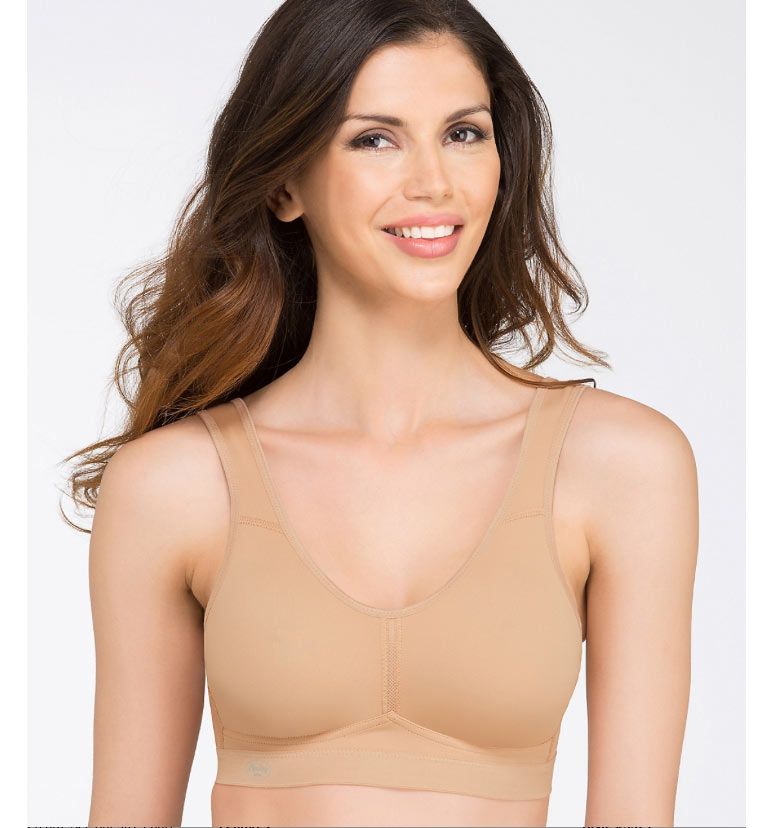 The skin colour of comfortable light and firm sports bra