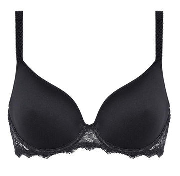 Caresse 3D plunge t-shirt bra in black.