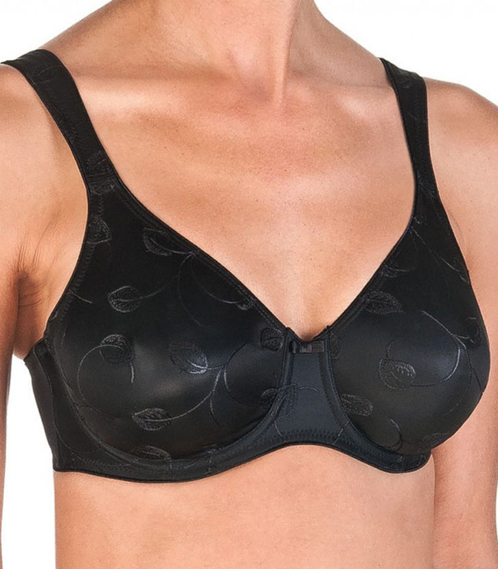 Woman modelling Emotions Full cup t-shirt bra with leaf detail in black.