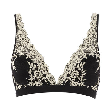 Wacoal Embrace Lace Wireless Bralette (Black)