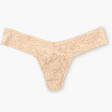 Signature Lace Low-Rise Thong (Chai)