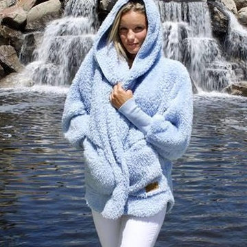 Nordic Cuddle Wrap Cashmere Blue